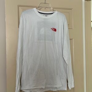 The north face long sleeves tshirt size large